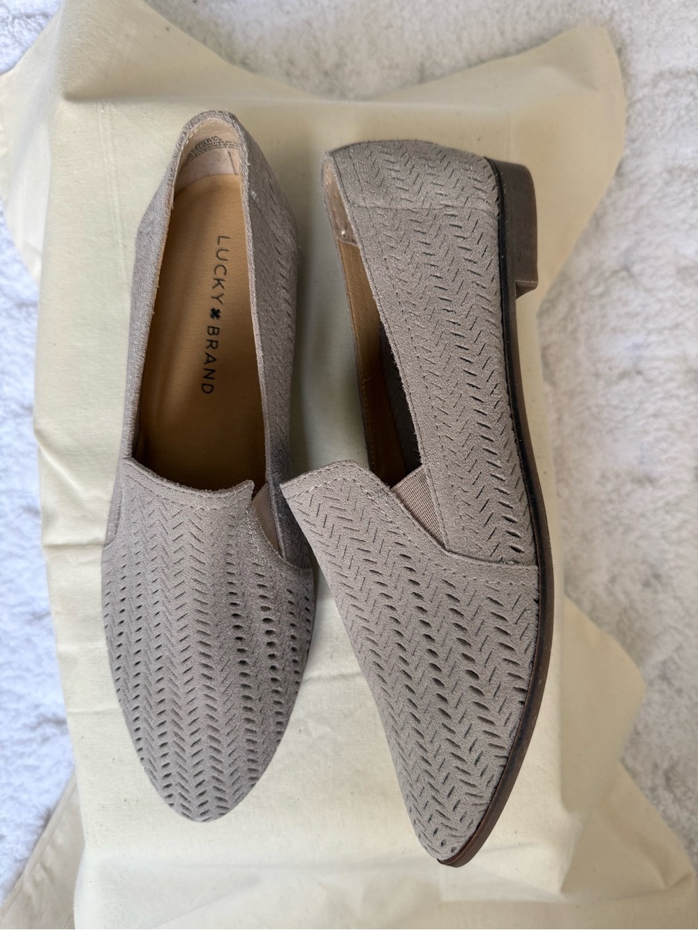 NWOT Lucky Brand Women's Perforated Suede Leather Slip-On Loafers in Light Grey